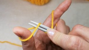 №1 Урок1 Набор первой петли и начального ряда петель на спицах. Как начать вязание.  Для начинающих