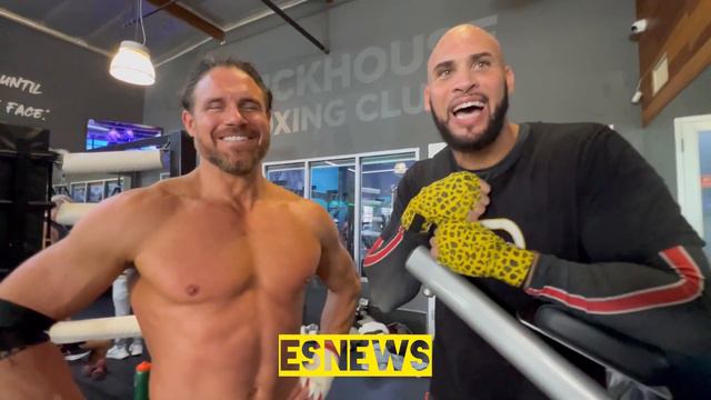 WWE ICON JOHN HANNIGAN ON TANK VS RYAN SPENCE CRAWFORD AND JAKE PAUL VS FURY смотреть онлайн