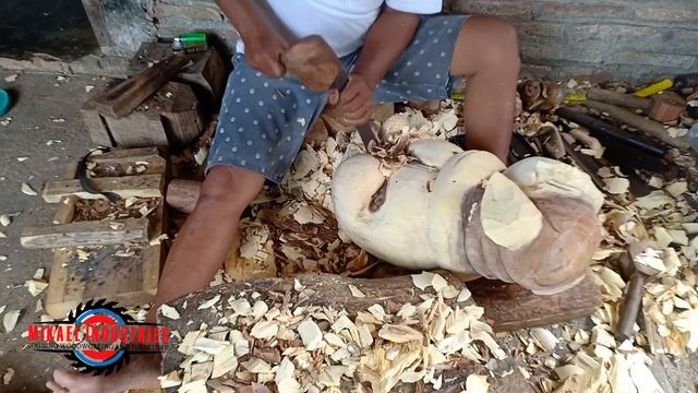 Wood Carving - Cute Little Doggo смотреть онлайн