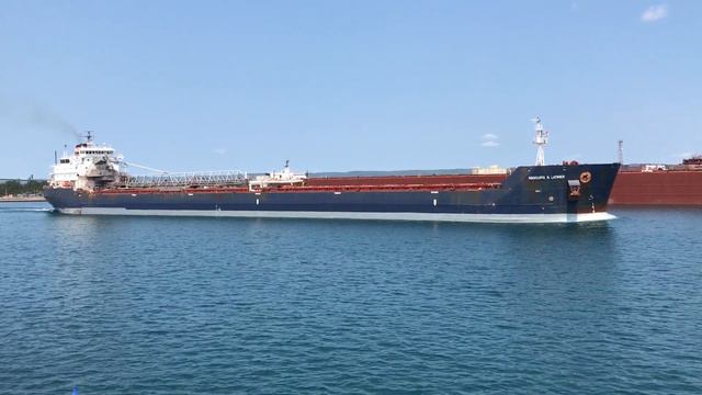 Great Lakes Freighter Paul R Tregurtha and Radcliffe R Latimer in the Soo смотреть онлайн