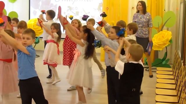 Песня про маму на утреннике в честь 8 марта смотреть онлайн