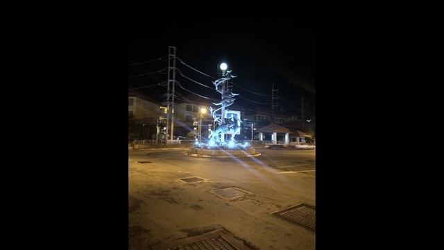 Пхукет - Тайланд (часть 3) / перевернутый дом / пьяная комната / ночной Патонг / Bangla Road смотреть онлайн