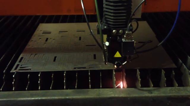 Лазерная резка металла смотреть онлайн