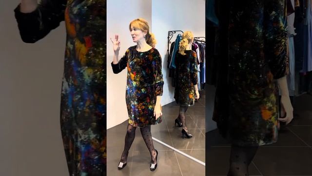 Тренды сезона. Бархат. Как бархатного платья сделать спорт шик? www.iyayots.com смотреть онлайн