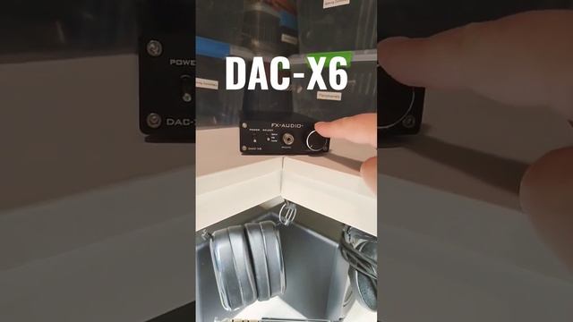 Dac - X6... Just a little toe dip into the audiophile money pit of happiness and despair! #knowledg смотреть онлайн