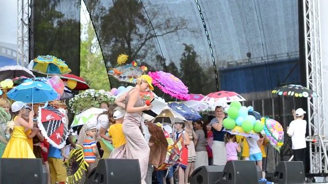 Парад вурнарских зонтиков смотреть онлайн