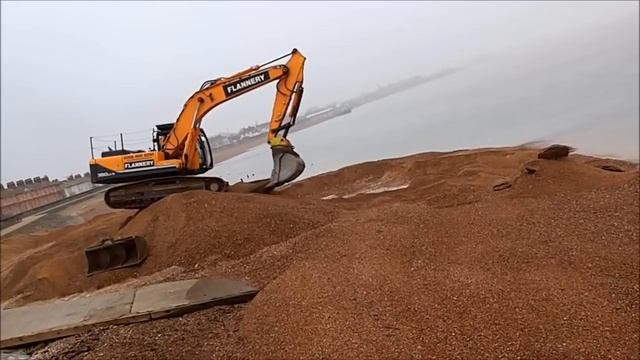 Hyundai 380 Excavator