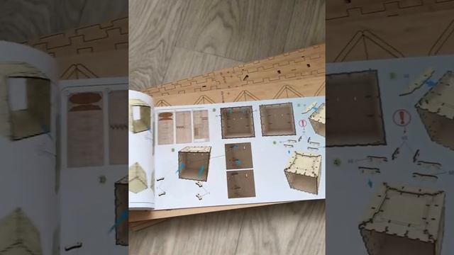 Механический конструктор UGears Сейф 3D-пазл смотреть онлайн