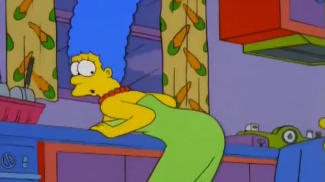 Large Marge deleted scene смотреть онлайн