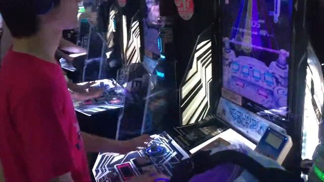 Tokyo game arcade action смотреть онлайн
