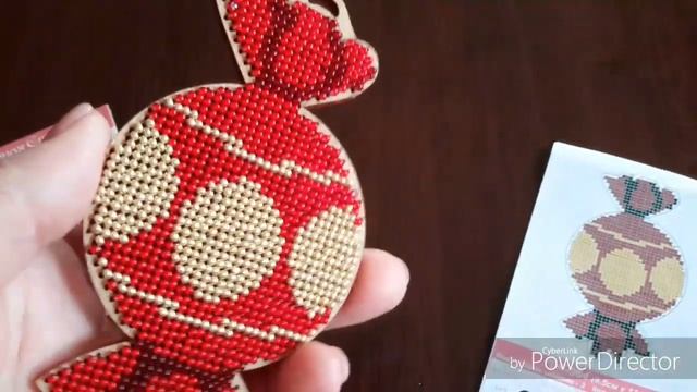 Волшебная страна. Вышивка бисером по деревянной перфорированной основе. FLK-064 смотреть онлайн