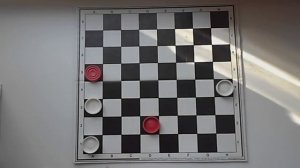 Три дамки против дамки и простой на a5