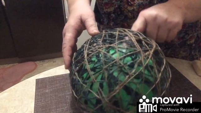 Большой шар из 2-х цветного джута. смотреть онлайн