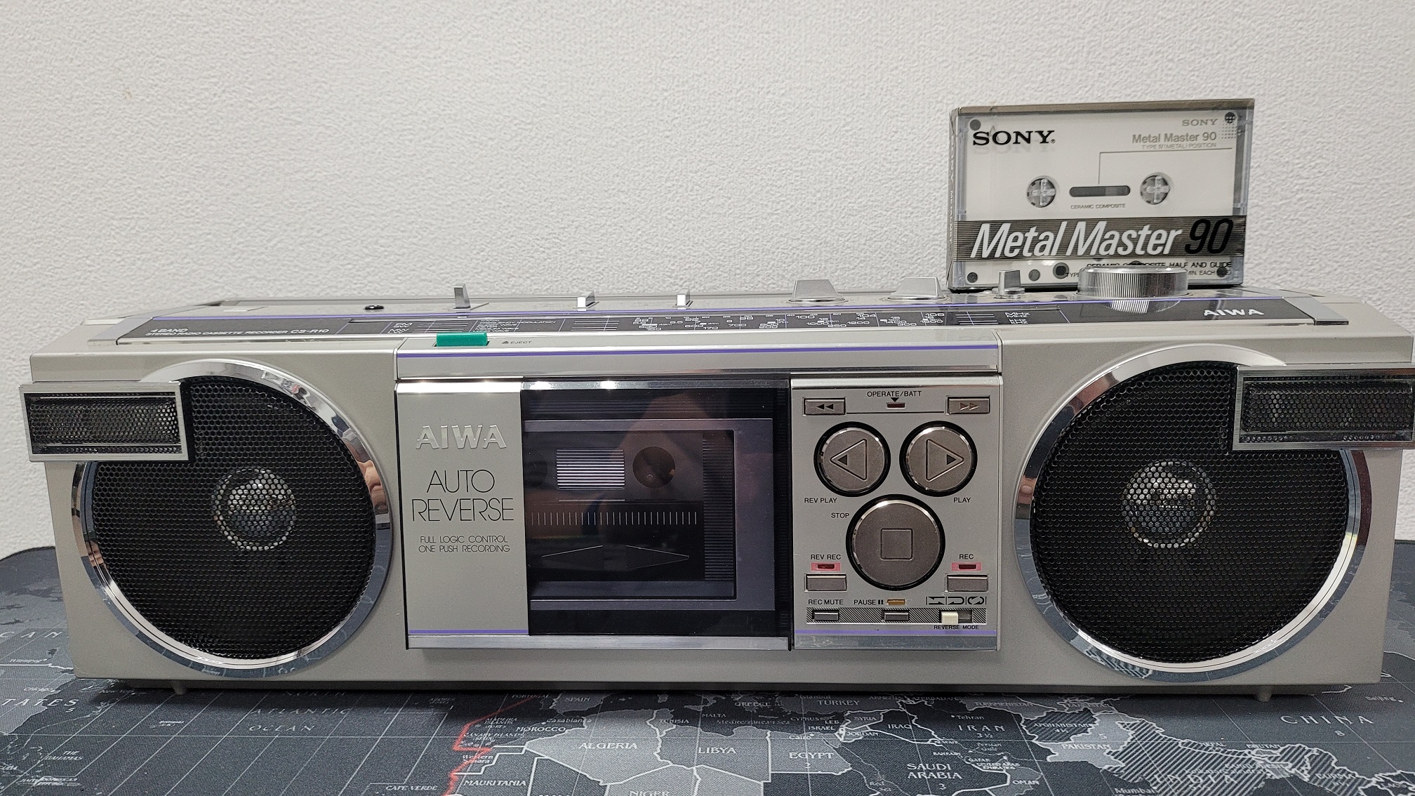 Магнитофон AIWA CS-R10