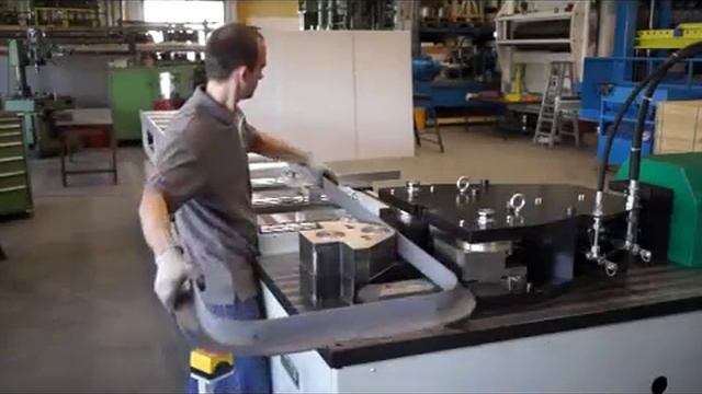 Гибка стального уголка смотреть онлайн