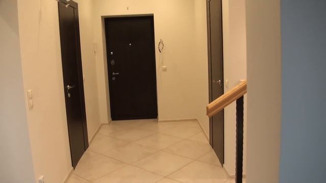 ??1️⃣3️⃣6️⃣Новый меблированный коттедж 170кв.м. с дизайнерской отделкой, подвалом и гостевым домом смотреть онлайн