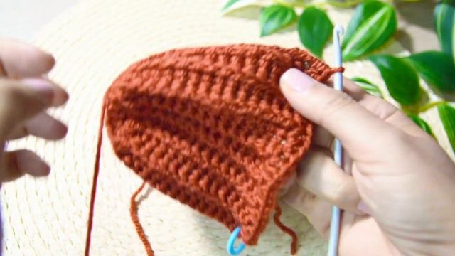 Newsboy Baby Hat Crochet Tutorial смотреть онлайн
