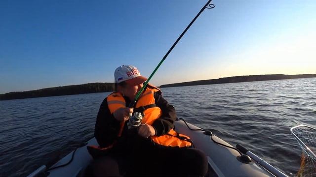 Ловля щуки.Люба опять в ударе.Верхне-Сысертское водохранилище.29 августа 2021г. смотреть онлайн