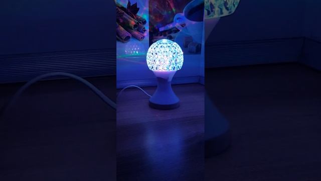 Световая установка "Шар" на подставке. смотреть онлайн