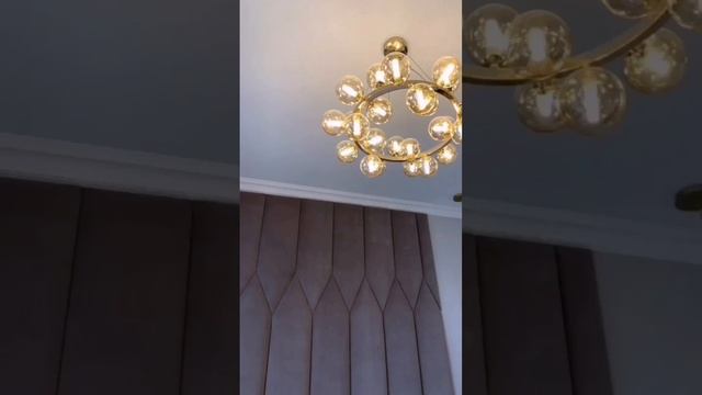 Отличная идея для спальни — удобное мягкое изголовье кровати