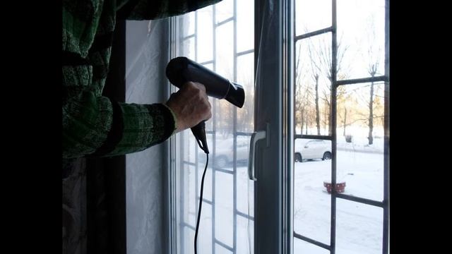 Теплосберегающая плёнка на окна. Поклеили на 2 окна. смотреть онлайн