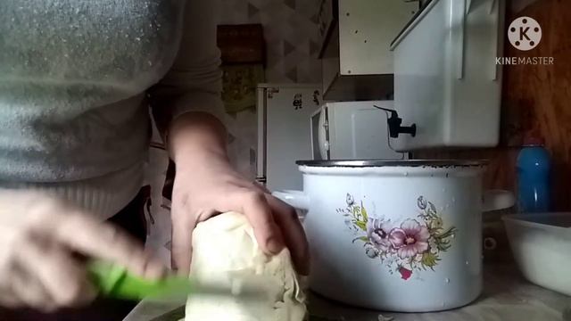 Обзор дома после переезда. Кухня по деревенски на печке. Суп из капусты)