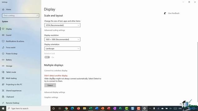 Windows 10 Tips and Tricks: How to Adjust Display Settings in Windows 10 смотреть онлайн