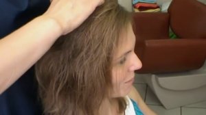 Накладка из натуральных волос на верхнюю часть головы. Много информации на сайте www.vsepariki.com