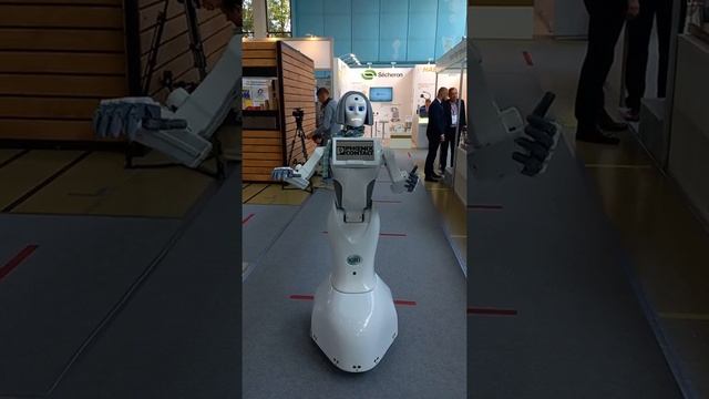 Кики на выставке ПРОДВИЖЕНИЕ ЭКСПО смотреть онлайн