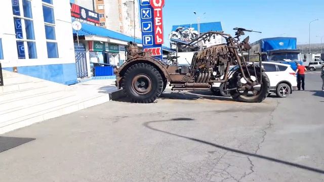 Каменск Шахтинский. Отель байкеров. 06.10 смотреть онлайн