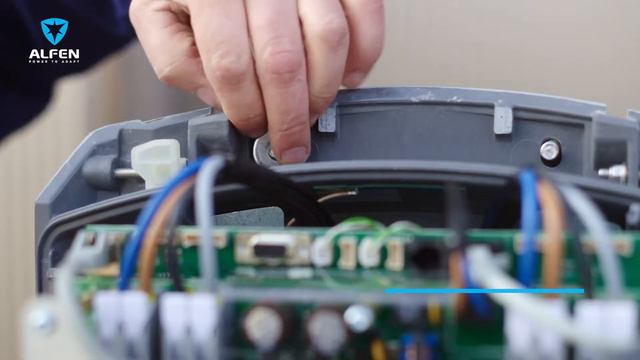 Vidéo d'installation Eve Double Pro-line (Français) Alfen Charging Equipment смотреть онлайн