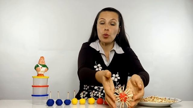 Играем с пластилином Плей До и спичками Ёжик из Плей До Playing with plasticine Play Doh смотреть онлайн