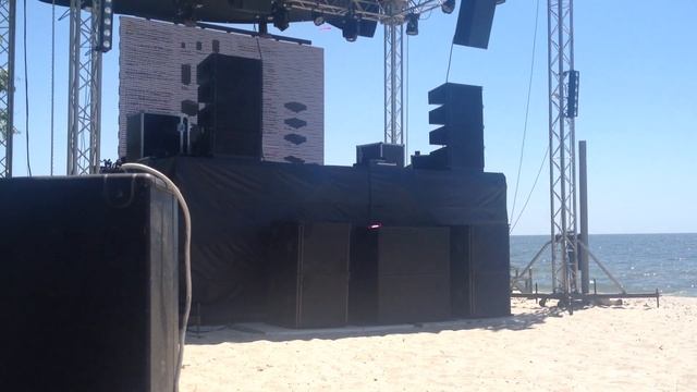 Демонстрация d&b audiotechnik ( V series и S series) в сравнении смотреть онлайн