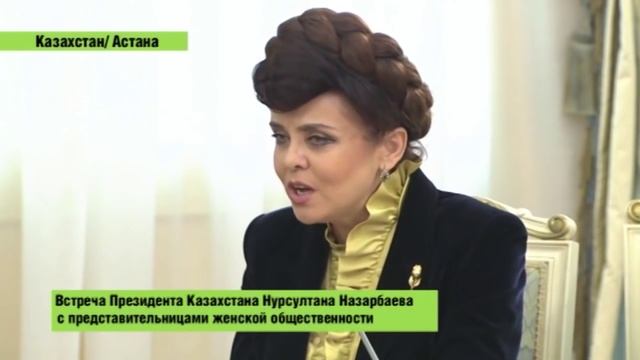 Она в ЗАГСЕ работает? смотреть онлайн