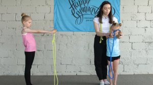 Урок №39 Онлайн урок Скакалка в художественной гимнастике, работа с предметом скакалка