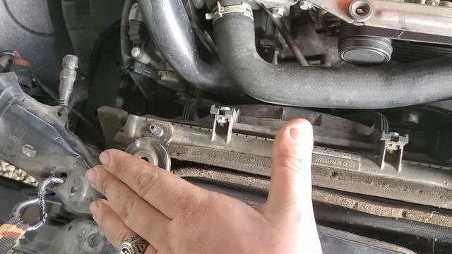 Vlogmas Day 5: Straightening Radiator Support on Wreck Subaru WRX смотреть онлайн