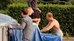 Артем и Ева на прогулке