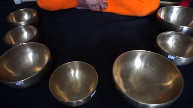 97#-НАБОР ПОЮЩИХ ЧАШ ДЛЯ МАССАЖНЫХ И МЕДИТАТИВНЫХ ПРАКТИК. ЗВУКОТЕРАПИЯ ПОЮЩИМИ ЧАШАМИ. ВИДЕО ОБЗОР