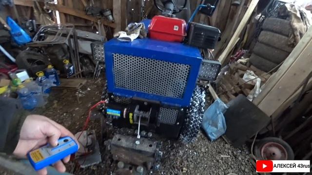 УСТАНОВИЛ ЛЕБЁДКУ НА МИНИТРАКТОР смотреть онлайн