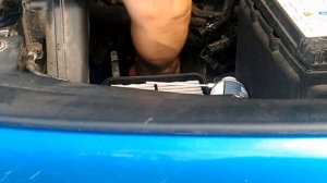 Чистим/Моем дроссельную заслонку на KIA Sportage 2010- бензин 2,0 ( throttle flap )