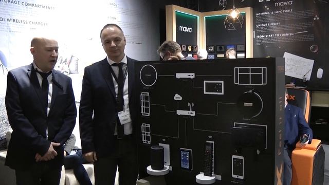 Кресло с голосовым управлением и другие новинки Moovia на ISE 2019 смотреть онлайн