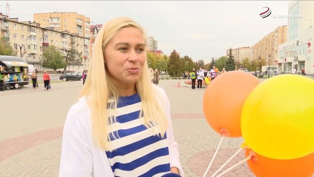 В Серпухове на Юбилейной площади провели викторину на знание города смотреть онлайн