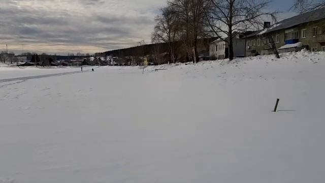 Первый раз на снегоходе Катаемся с папой на снегоходе Эндрю Тайм смотреть онлайн