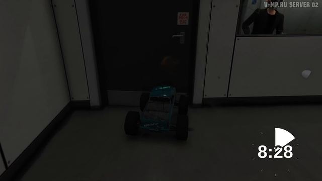 Я НЕВИДИМКА! СПРЯТАЛСЯ ЗА КРЕСЛОМ, ПРЯТКИ НА РАДИОУПРАВЛЯЕМЫХ МАШИНКАХ В GTA ONLINE (ПРЯТКИ ГТА 5) смотреть онлайн