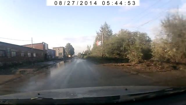 Видео № 3 на Пойму А это уже новый асфальт в грязи и лужах смотреть онлайн