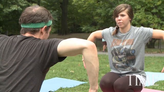 Yoda Yoga: Stretching Star Wars Style смотреть онлайн