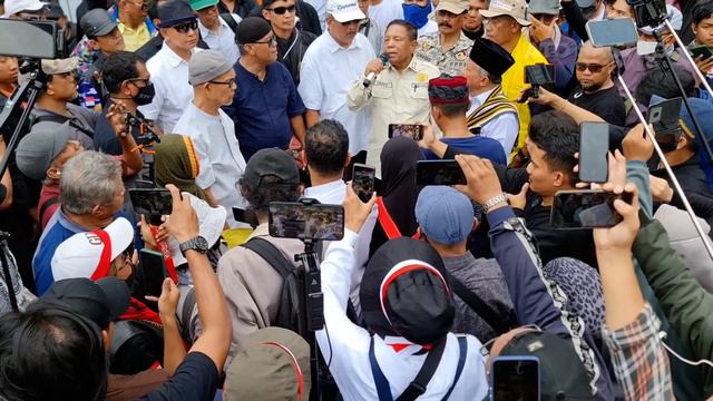 LETJEN (Purn) TNI Marinir Suharto: "...Melawan & Menggulingkan Jokowi & Keluarganya" смотреть онлайн