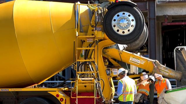 Superior Ready-Mix - Concrete Mixer смотреть онлайн