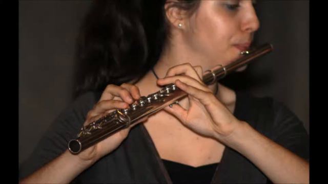 Gloria Fumi plays J.IBERT, Concerto per flauto e orchestra (1° MOV) смотреть онлайн