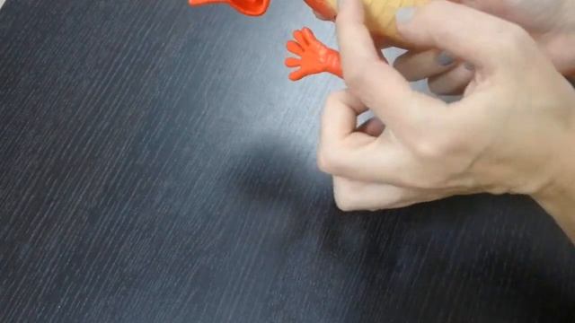 Робоящерица Zuru RoboAlive смотреть онлайн